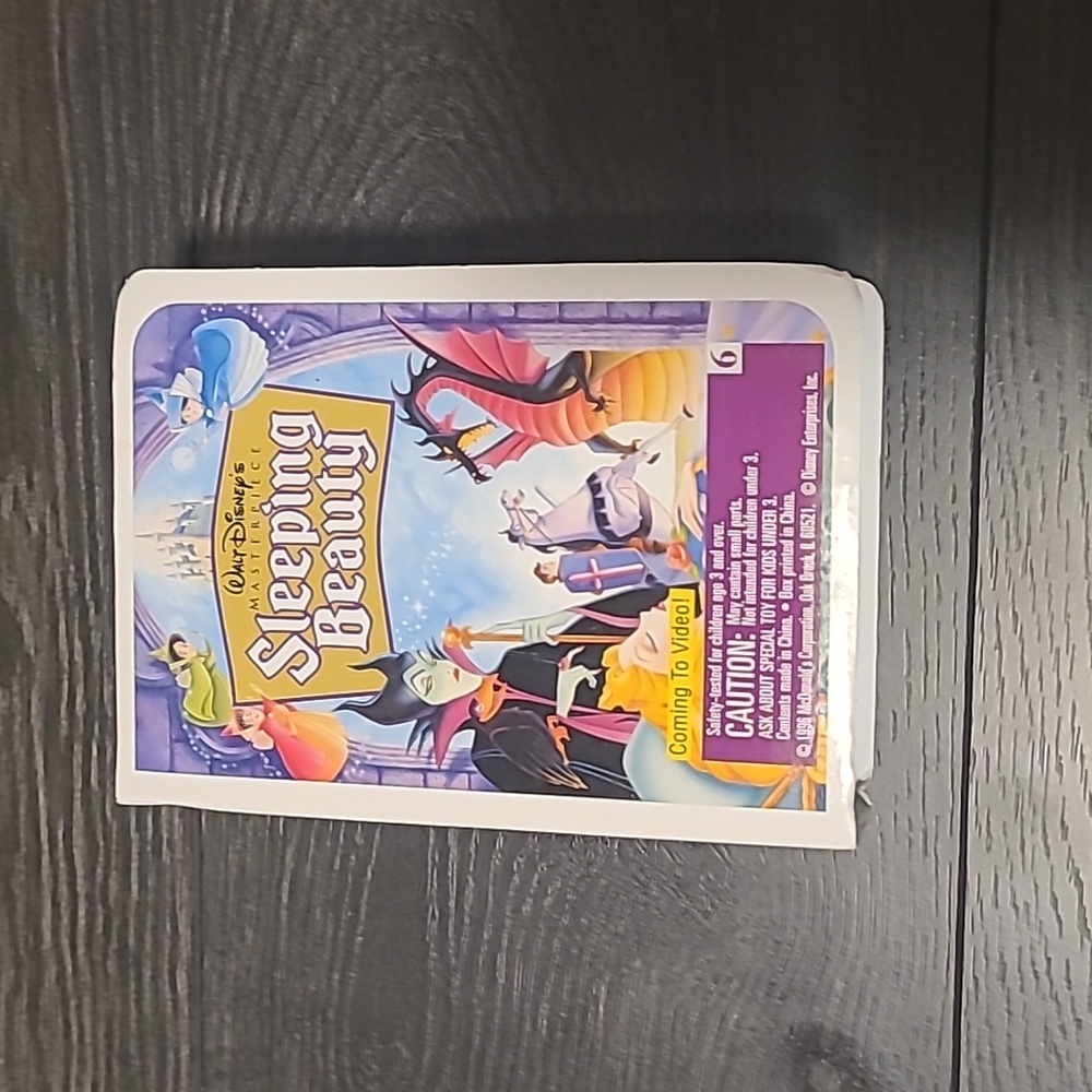 🛍Sleeping Beauty 1996 Walt Disney Masterpiece Collection Happy Meal  Mcdonalds